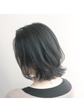 エストアール フクオカ 福岡博多店(est-r. Fukuoka) レイヤーボブ/くびれボブ/外ハネ