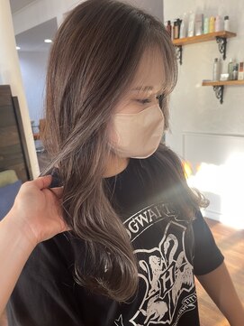 レジスタヘアーワークス (REGISTA hair works) フェイスインナーカラー◎