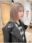 ミルクティーベージュぷつっとボブケアブリーチ 梅田