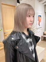 ローレン(LOREN)&nbsp;ミルクティーベージュぷつっとボブケアブリーチ 梅田
