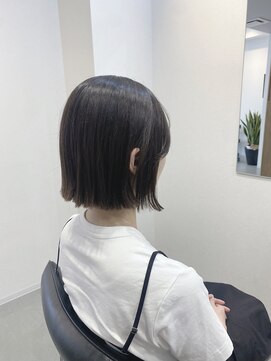 コニー アンド リリー(conne&riri) 【お客様スタイル】パツっとグレージュボブ