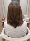 美髪グレージュ似合わせイメチェン段カット絶壁こなれミディ40代