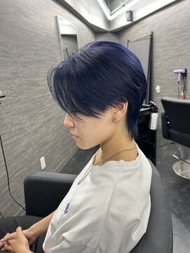 ローグ(ROGUE) ネイビーブルー×ナチュラルセンターパート