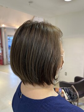 白髪ぼかしハイライト