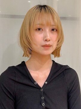 リュミエ ドゥ マッシュ(Lumier de mashu) ハッシュボブ/シャギーカット/ミルクティーブロンド/ボブ/大阪