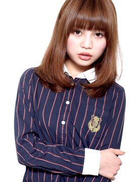 バジル(BASIL) カジュアルストレート☆セミロング