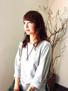 リタ ヘアメイク(Rita hair make) フェミニンゆるふわカール☆ 【担当 : 岩本 和也】