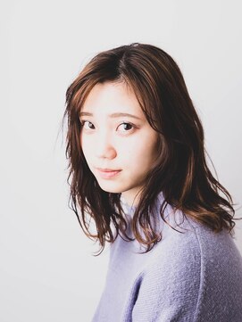 ニーイチイチ(211) 似合わせカット/イメチェン/大人ガーリー/アースカラー