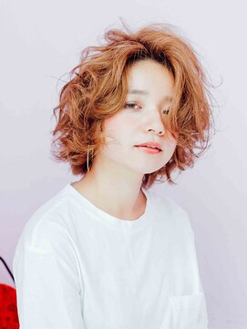 ナウラ(Naurra) ふわふわカール/20代/30代/40代/水島/倉敷