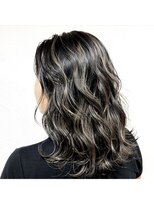 ループ(LOOP)&nbsp;コントラストハイライト【ベース暗め】