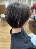 軽めショートボブ