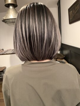 シフト ニュートラル(SHIFT N) バレイヤージュ