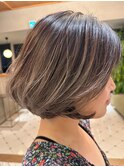 大人ハイライトグラデーショングレージュボブ