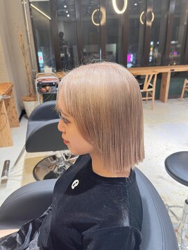 エイト 難波店(EIGHT namba) ミルクティーベージュ　【店長　山本】