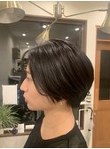 暗髪ナチュラルショート
