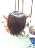 ショートボブ