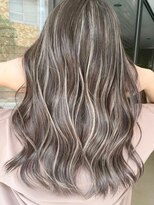 ヘアサロンラルガ 下曽根店(Hair salon Raruga) ハイライトカラーミルクティーベージュレイヤーカット