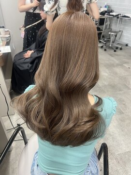 ボタン ハカタ(VOTAN hakata) 【ろみおStyle】ブリーチなし！アッシュベージュ/明るめカラー