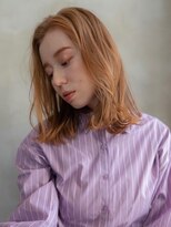 ケアリー プレナ海浜幕張(Carelly)&nbsp;デザインカラー/レイヤーカット/ウェットヘア/オリーブベージュ