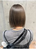 斜めバング/グレージュカラー/デザインカラー/シルキーベージュ