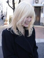 キャロルガーデンズ ボコカ 表参道(Carroll Gardens bococa)&nbsp;【表参道】ブリーチ、ハイトーン、デザインカラー