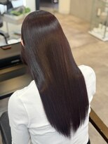 レーヌ(REINE) 髪質改善縮毛矯正×艶カラーでつくる美髪ロング