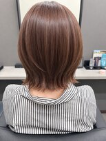 エミュ(Aimu.)&nbsp;艶髪レイヤーボブで大人可愛く