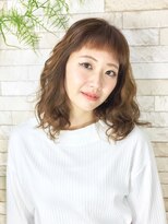 スタイリツシュスペースリズ STYLISH SPACE LIZ&nbsp;バンクとウエーブがかわいいロマンチックヘアー（西八王子）