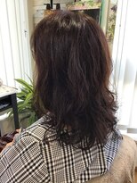 エミル(eMil) ふんわりセミディパーマ