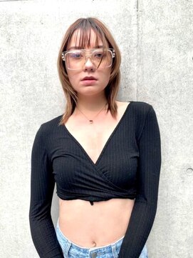 トルネード(TORNADO) 外国人風ウルフレイヤーマッシュ ベージュT319