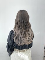 アライブ キチジョウジ(ALIVE Kichijoji)&nbsp;ホワイトグレージュグラデーションカラー