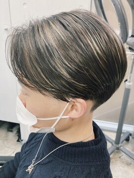 バイフィフス 原宿/表参道(by fifth) ハイライトカラー/センターパート/サイドパート/ベージュカラー