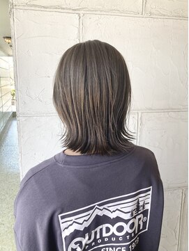 アヴァンティ ヘアーアンドスパ(avanti hair&spa) アッシュベージュ×外ハネボブ