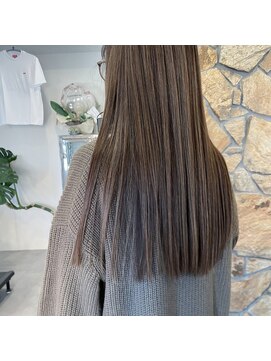 レヴォ(LeVO) 白髪ぼかしハイライト