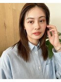 うぶバング 伸ばしかけ ストレートヘア レイヤースタイル ウルフ