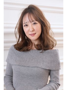 ギンザ ル グラン(JEAN CLAUDE BIGUINE GINZA Le Grand) エアリーミディアム