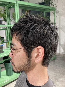 ヤー(ya) アンニュイショート