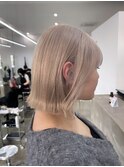 ホワイトベージュ10代20代ボブカット