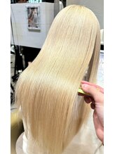 うるつやカラー、ダメージレスブリーチ、髪質改善トリートメントが得意なサロン！