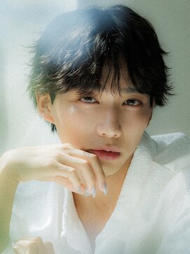 ユーフォリア 渋谷グランデ(Euphoria SHIBUYA GRANDE) ちょい上げバング エモバング ニュアンスパーマ MOMO