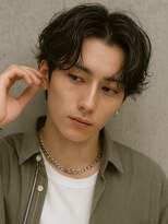 サニー(Sunny)&nbsp;黒髪ラルフカールツイストピンパーマセンターパート