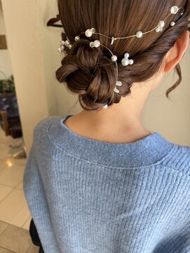 お呼ばれヘアー