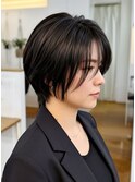 大人ショートボブ/レイヤーショート/前髪なし/20代30代40代