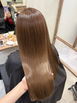 ベージュカラー