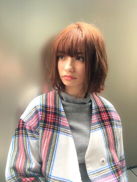 ネオリーブエム(Neolive em;) neolive em;　元住吉　クセ毛風フレンチボブ