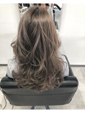 バベル(BABEL Hair Design) 【BABEL】グレージュ×レイヤースタイル＠大生真吾