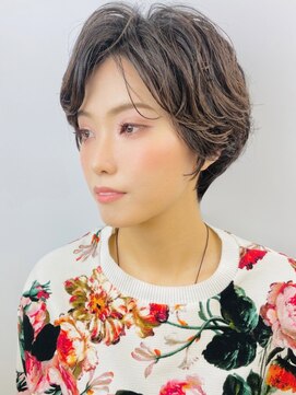 レンジシキチジョウジ (RENJISHI KICHIJOJI) ニュアンスハンサムショート【RENJISHI 松岡】