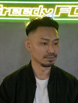 グリーディーフォックス 代々木(Greedy FOX) 韓国マッシュ/センタ-パ-ト/ツイストスパイラル/スキンフェード