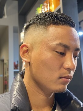 バーバー スタジオ ラフテル(Barber Studio RAFTEL) 濡れパン