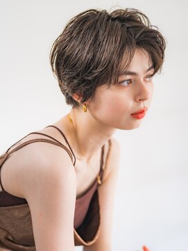 ベンジー 学芸大学店(benji) ウェットなセンターパートでお洒落女子　2 学芸大学